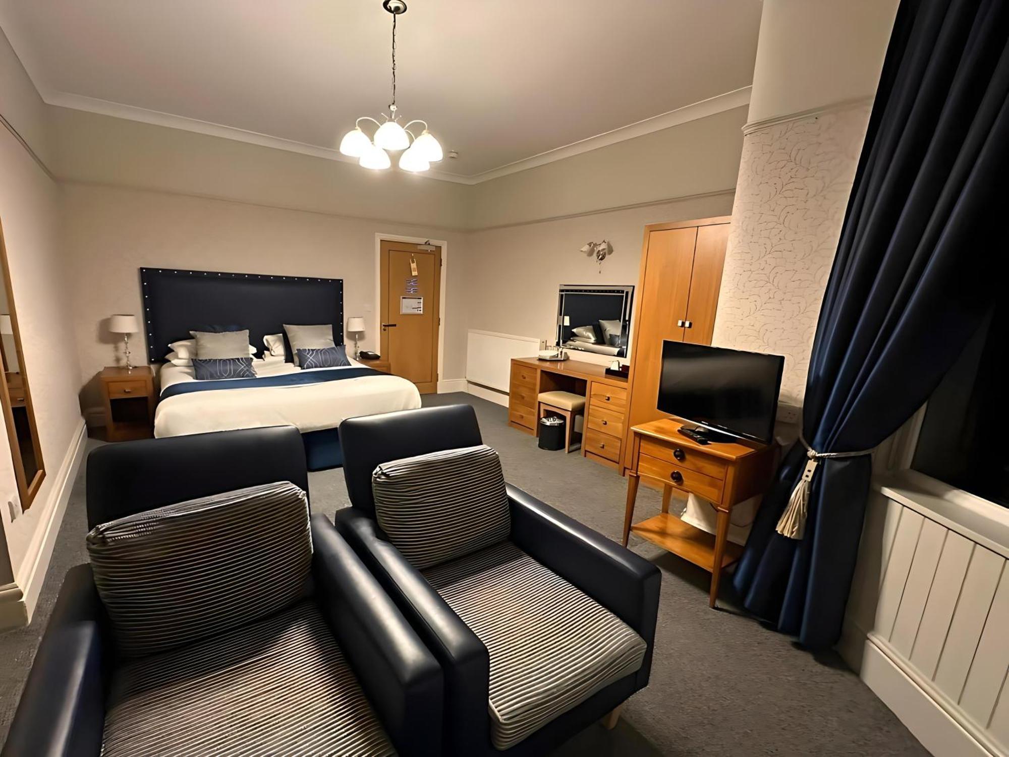 Caerwylan Hotel Criccieth Eksteriør bilde